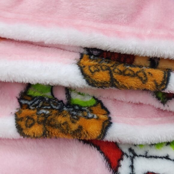 Strawberry Shortcake Plush Throw Blanket 50"x70" Pink White Striped Polyester - Picture 11 of 12